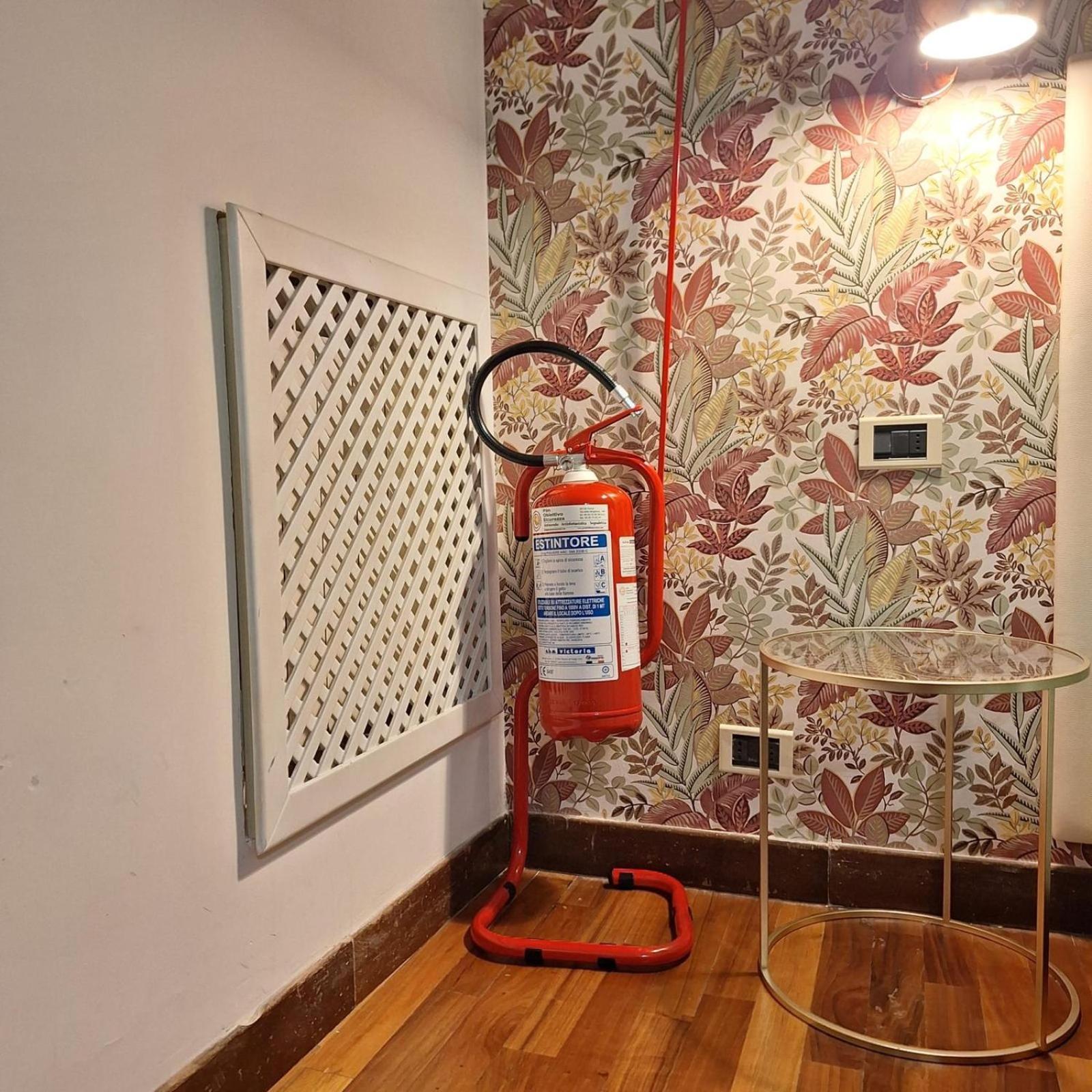 Welcome To Pantheon Apartment Rom